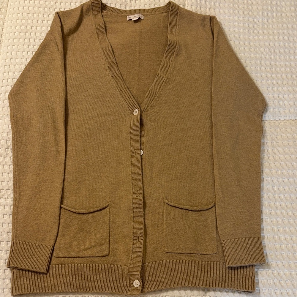 Gap Tan Cardigan – XS – Cozy Fall Button‑Front Sweater with Pockets